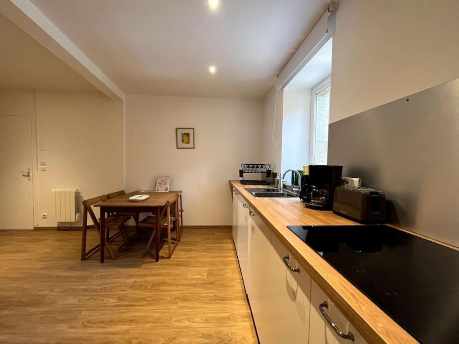 Elegant T2 Entierement Renove Apartment Concarneau Exterior photo